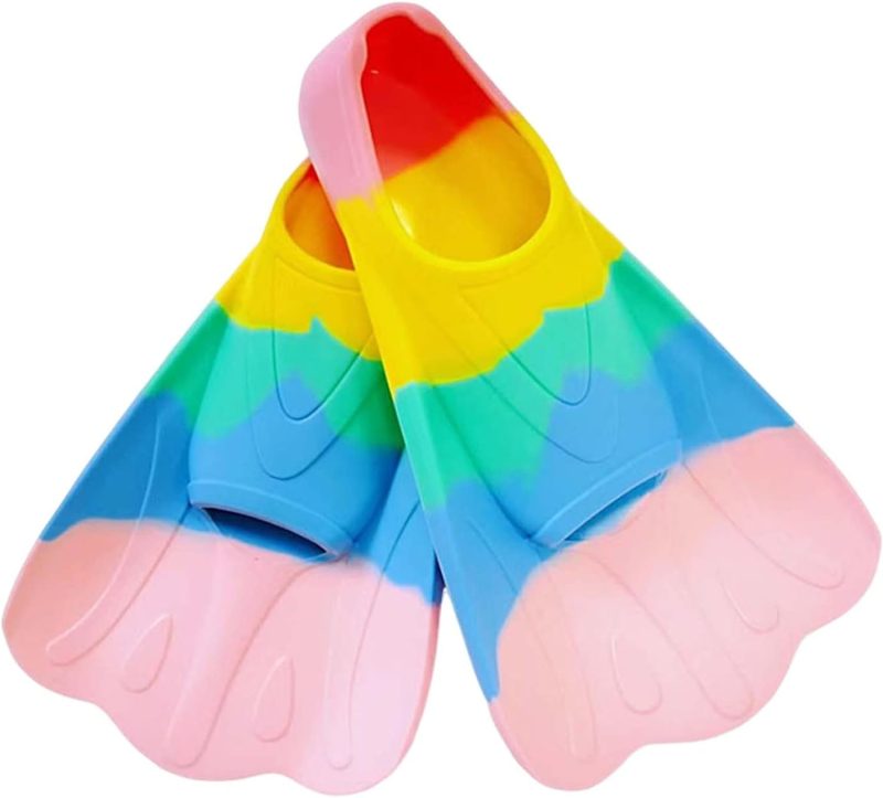 Swimming Flippers Kids Swim Fins Comfortable Soft Silicone Flippers for Swimming and Diving Beginners Kids Girls Boys Adults