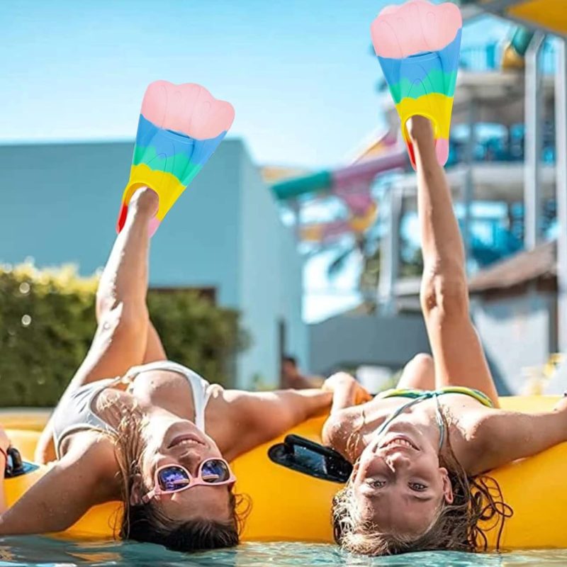 Swimming Flippers Kids Swim Fins Comfortable Soft Silicone Flippers for Swimming and Diving Beginners Kids Girls Boys Adults