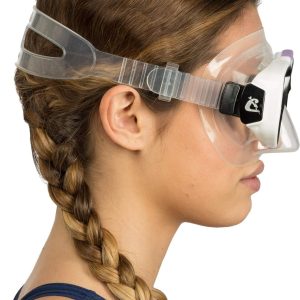 First Dive Mask with Inclined Lenses for Scuba Diving : Focus: Made in Italy