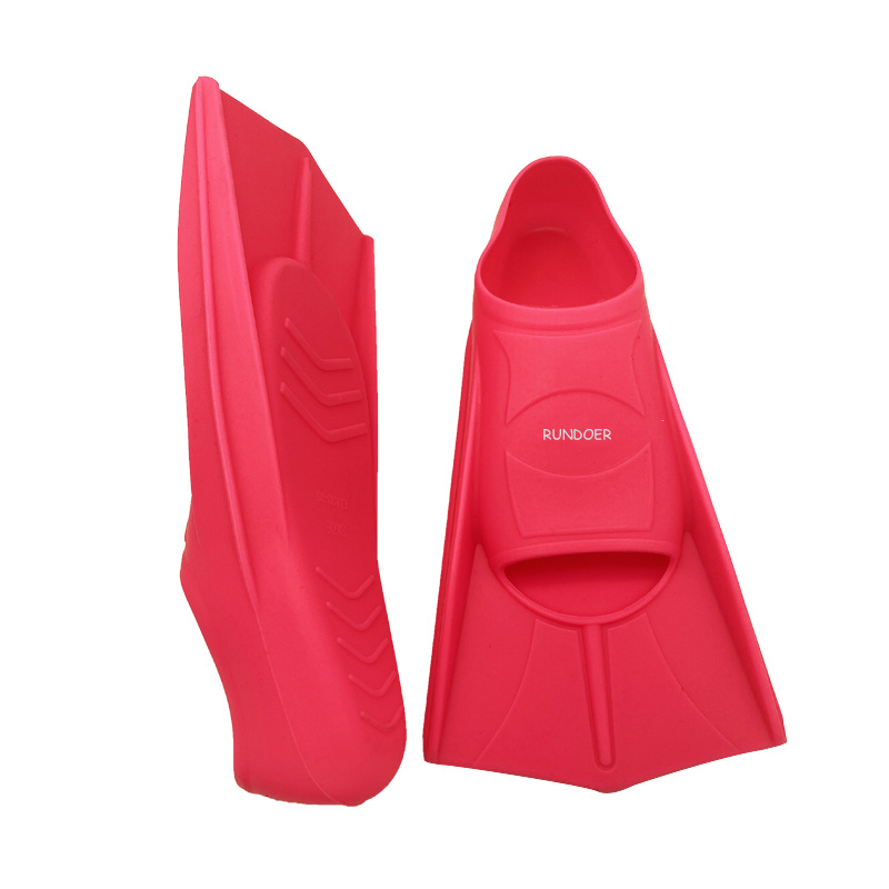 Silicone Kids Swim Fins Comfortable Silicone Flippers for Swimming and Diving Shoes