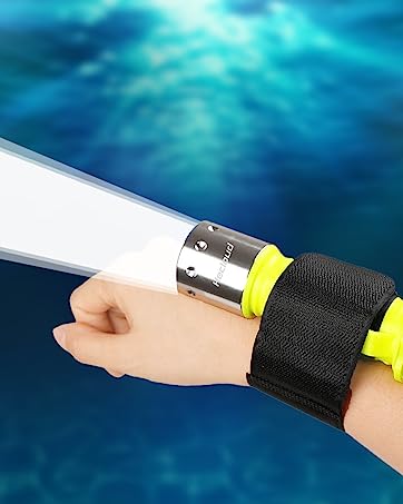  Underwater Flashlight